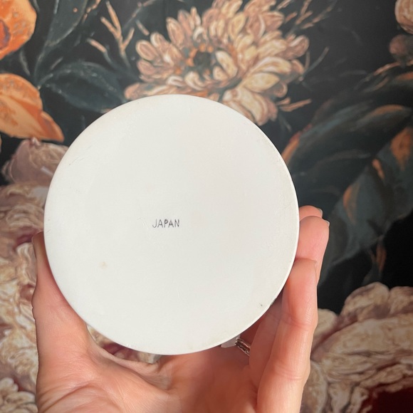 VTG Japanese Ramekins with Vibrant Floral Butterfly Pattern - Picture 12 of 12